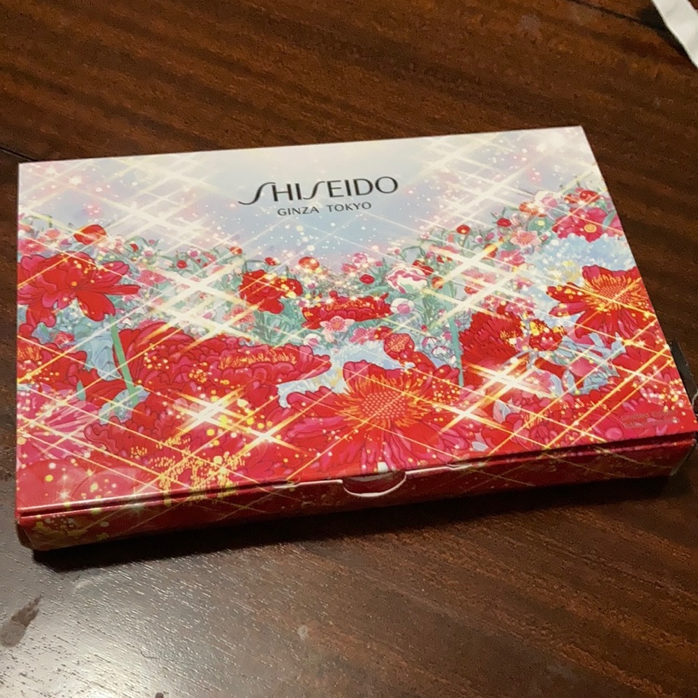 Shiseido Gonzalo Tokyo lipstick Set
